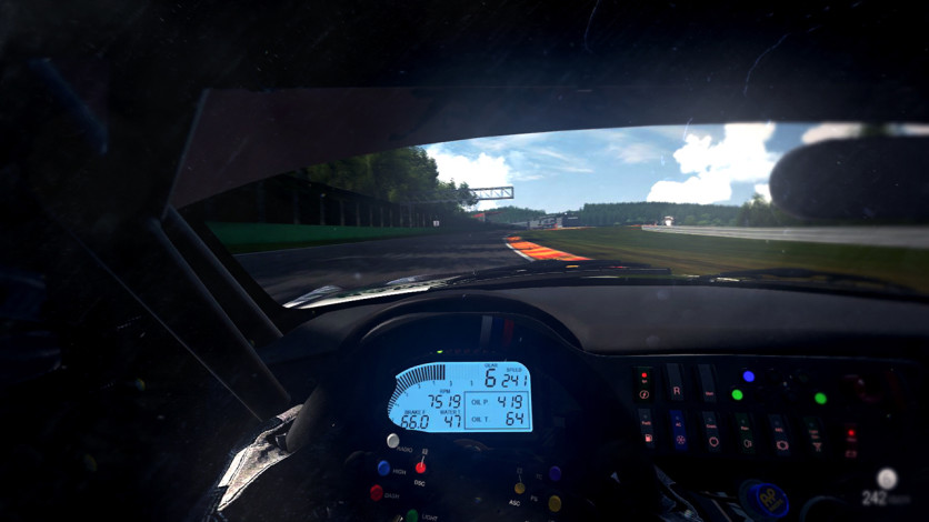 Project CARS no PC com resolução de 12k