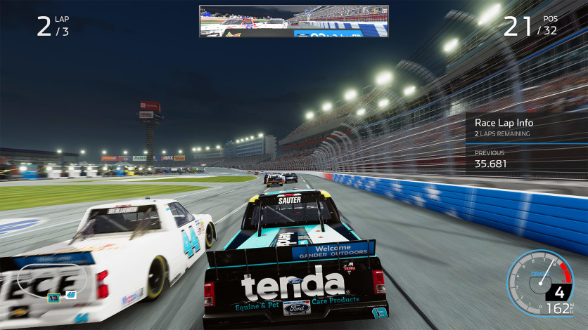Captura de pantalla 8 - NASCAR Heat 4